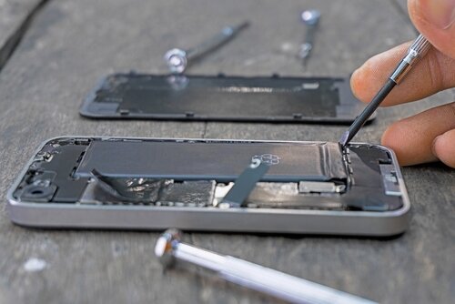 How Much Does it Cost to Replace an iPhone Battery